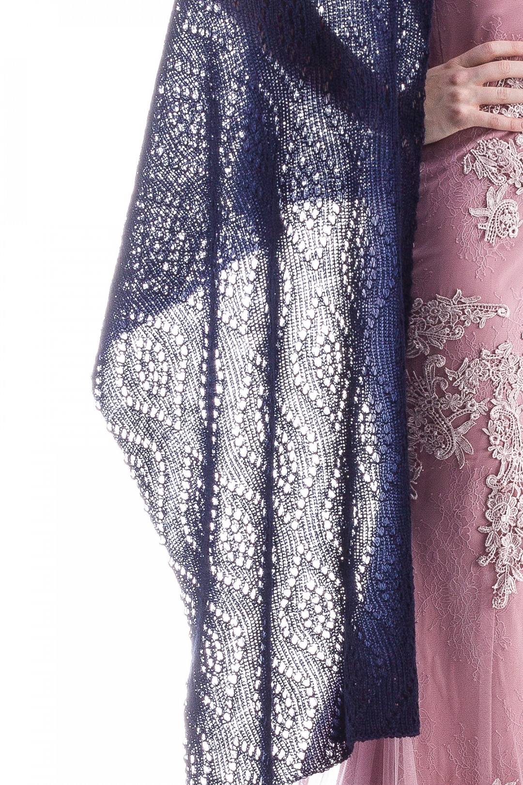 Luxury Peacock Patterned Lace Shawl Wrap - Dark Blue