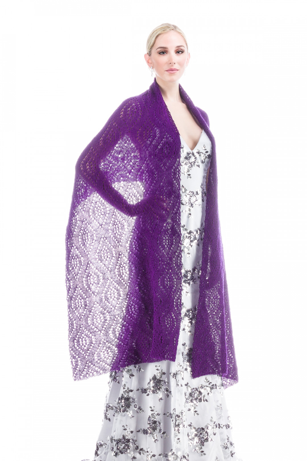 Luxury Peacock Patterned Lace Shawl Wrap - Purple