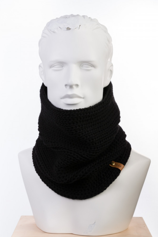 100% Merino Wool Giant Stitch Knit Cowl - Black