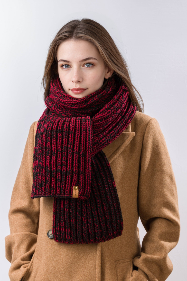 100% Merino Wool Chunky Rib Two-Tone Knit Scarf