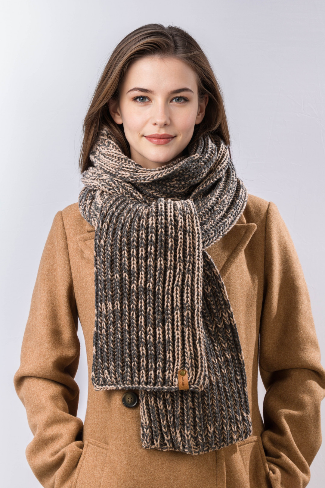 100% Merino Wool Chunky Rib Two-Tone Knit Scarf