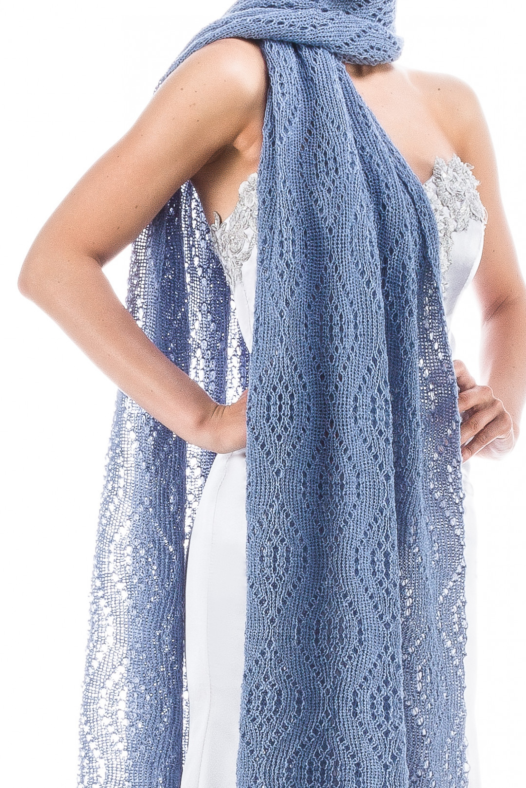 Luxury Peacock Patterned Lace Shawl Wrap - Dusty Blue